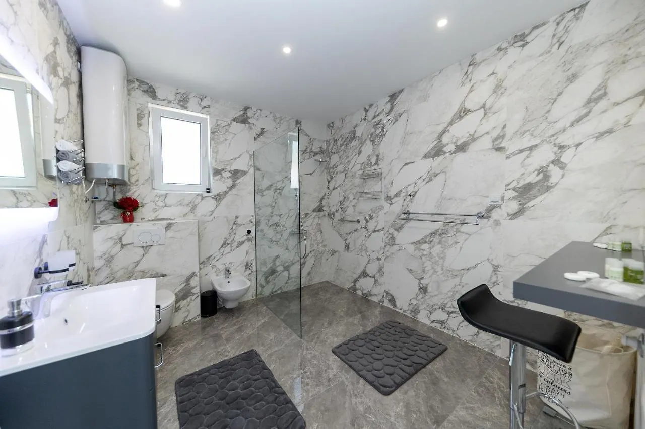 Natura Suites Dramalj Lägenhet